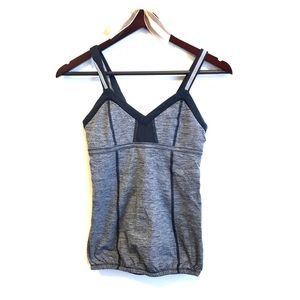 Lululemon size 4 tank top.